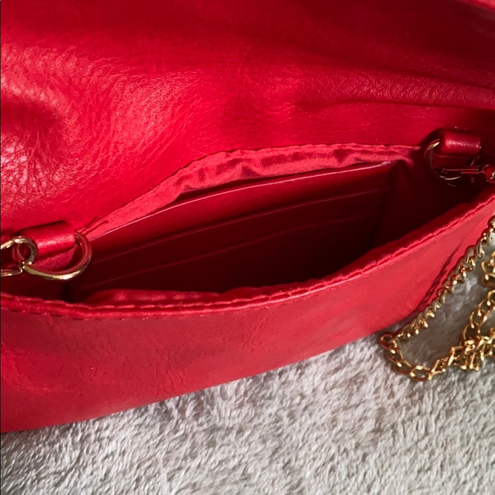 Red Purse - Picture 2 of 3